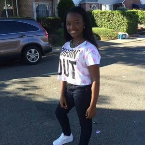 Meet your Posher, Cynthia